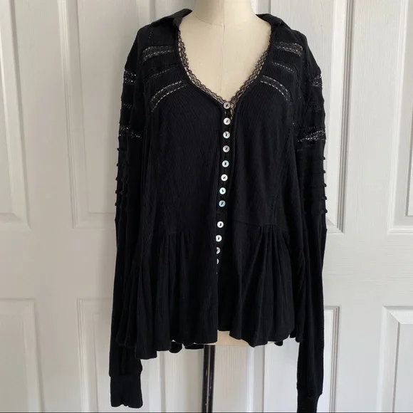 Free People Set to Stun Lace Flowy Boho Top - Picture 4 of 14